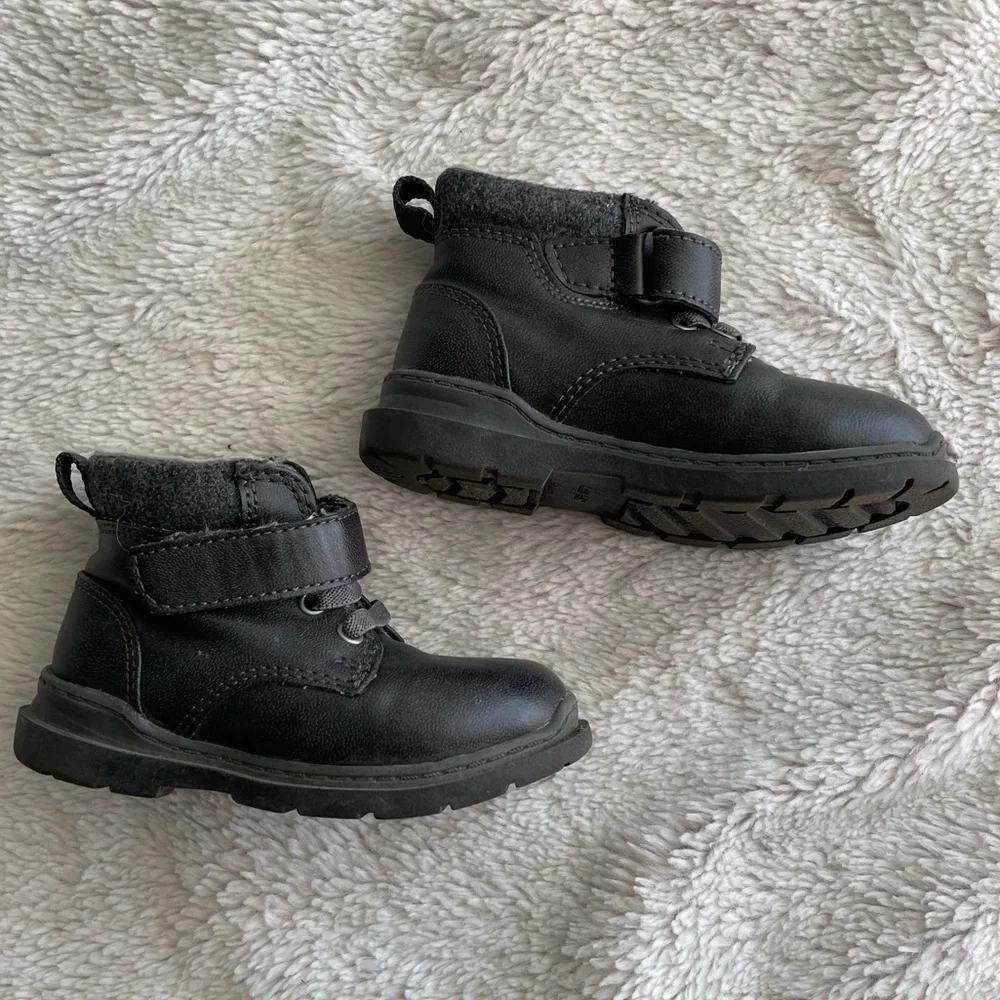 Cat and Jack black work boot dress boot